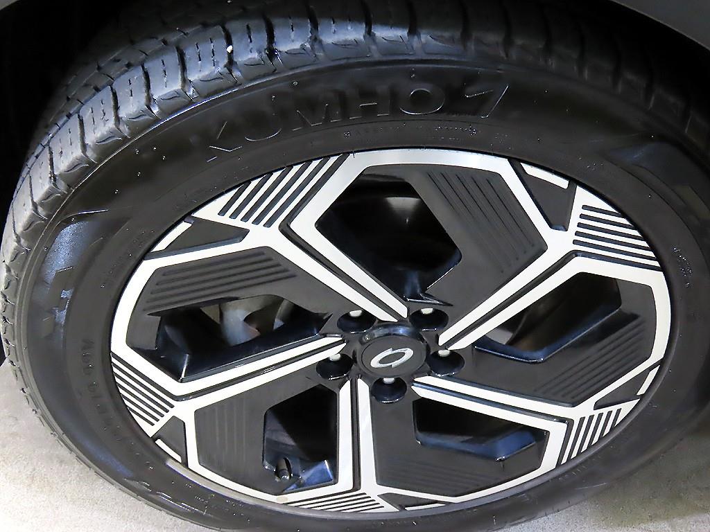 SAMSUNG QM6 2024 Gris - Importación desde Corea - HF Imports Iquique - Foto 20