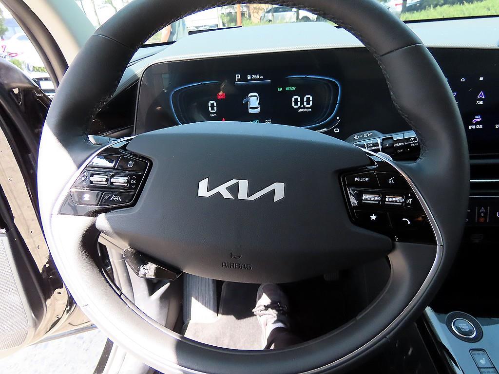 KIA Niro - Vista 8