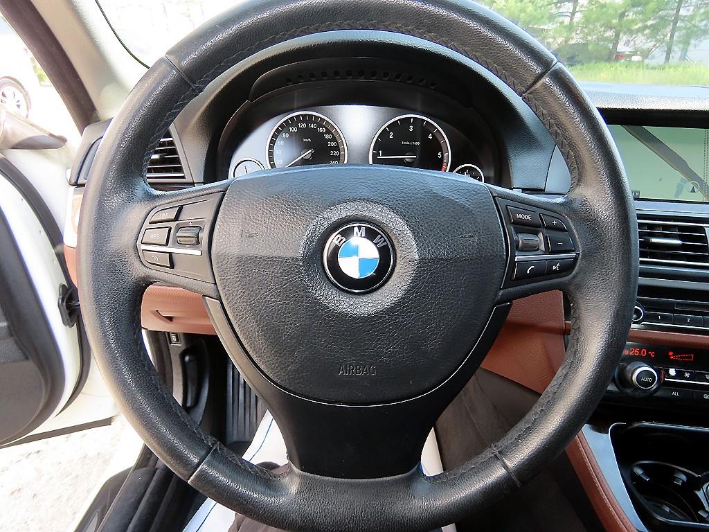 BMW 5 Series - Vista 8