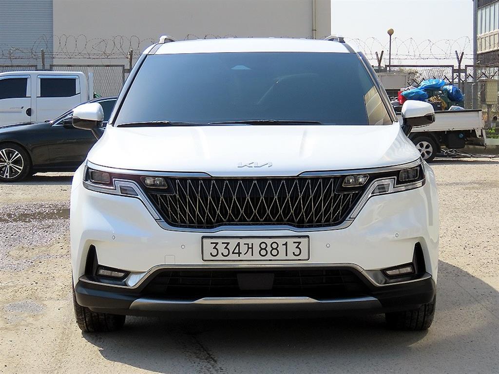 KIA Carnival 2023 Blanco - Importación desde Corea - HF Imports Iquique - Foto 1