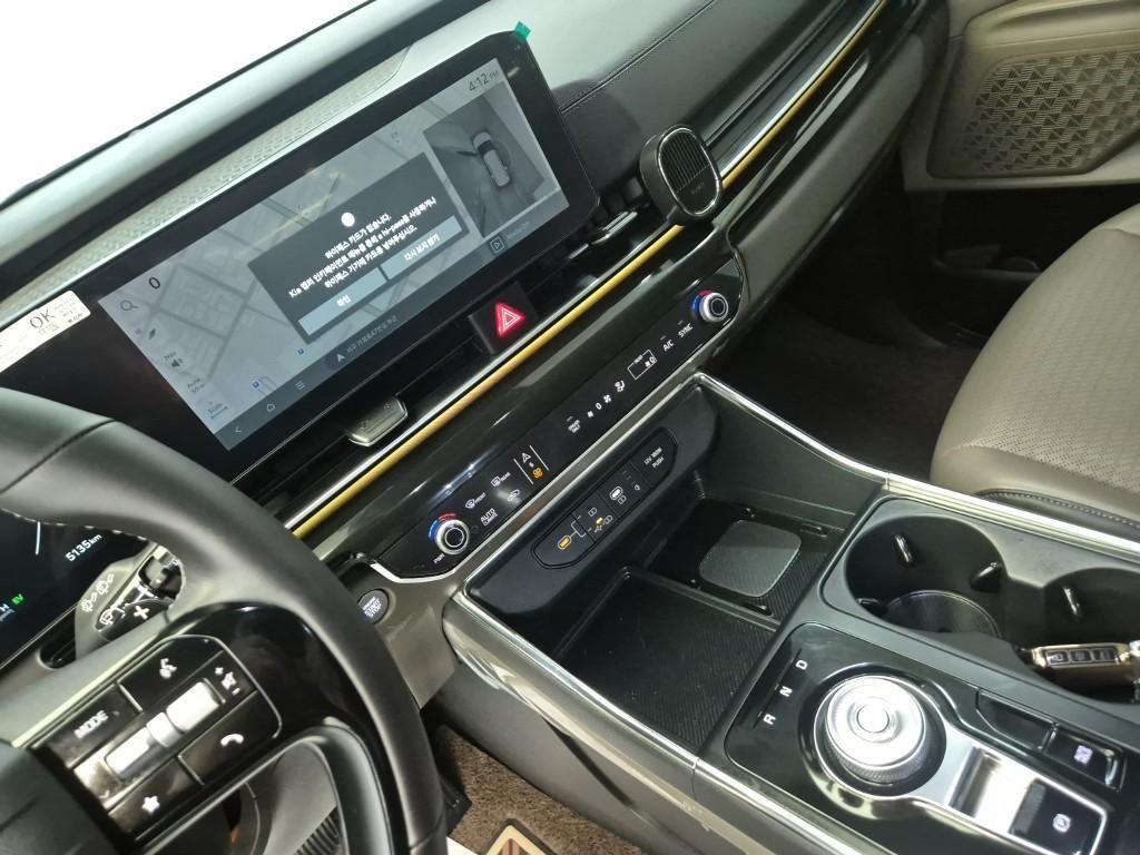 KIA Carnival - Vista 10