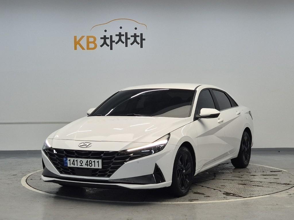 HYUNDAI Avante 2023 Blanco - Importación desde Corea - HF Imports Iquique - Foto 1