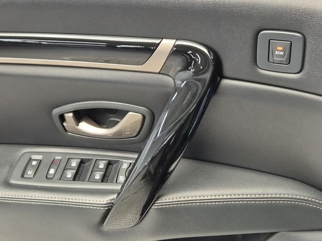 SAMSUNG SM7 - Vista 12