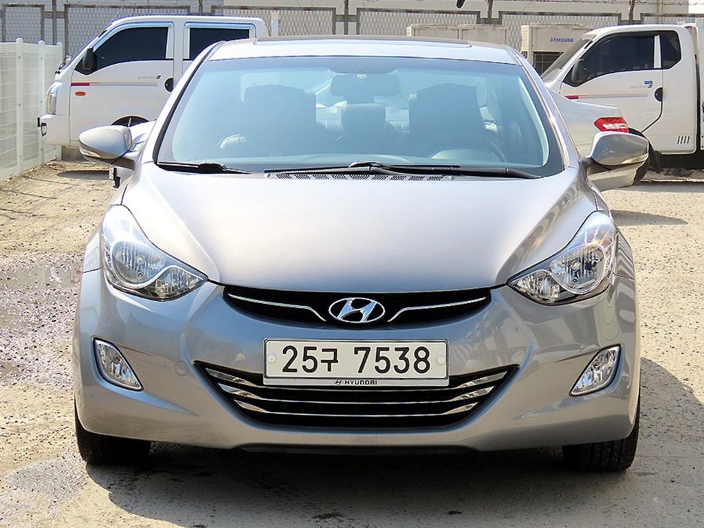 HYUNDAI Avante 2011 Gris - Importación desde Corea - HF Imports Iquique - Foto 1