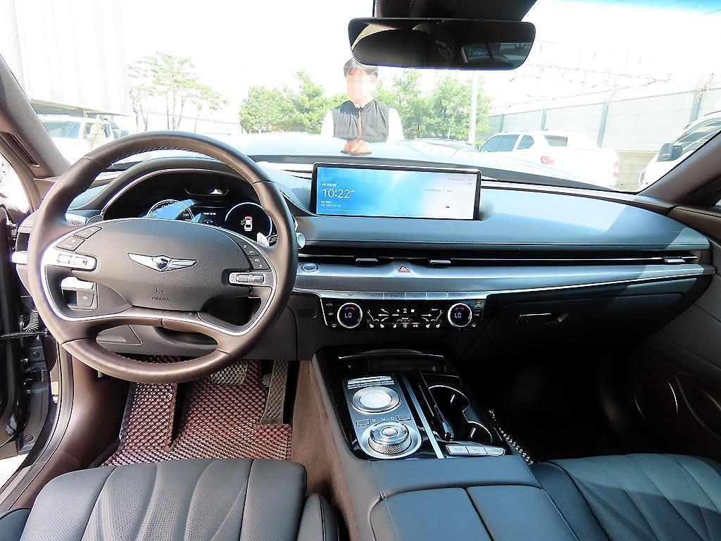 Genesis G80 - Vista 7