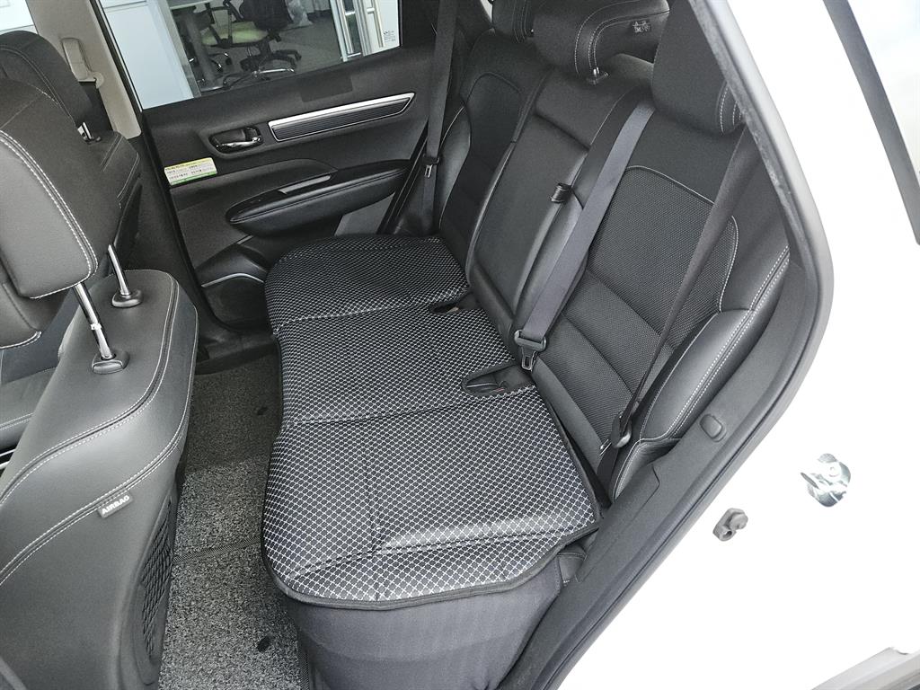 SAMSUNG QM6 2023 Blanco - Importación desde Corea - HF Imports Iquique - Foto 17