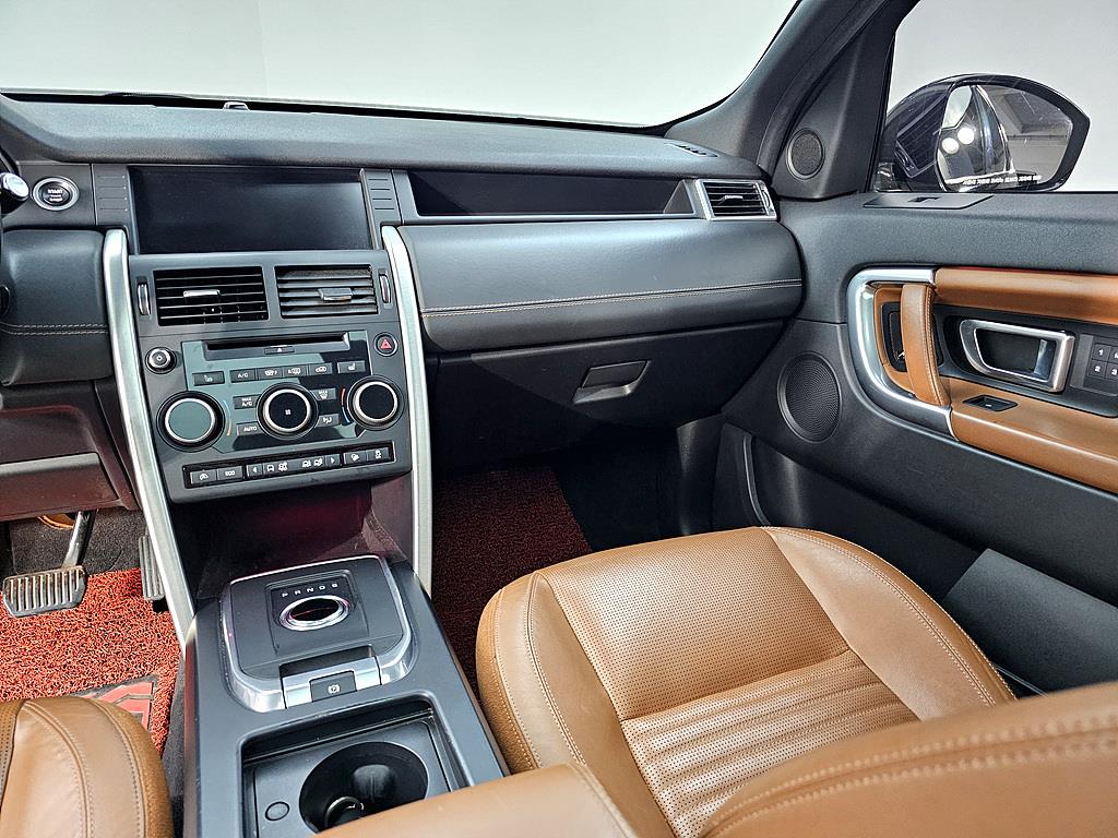 Land Rover Discovery Sports - Vista 10