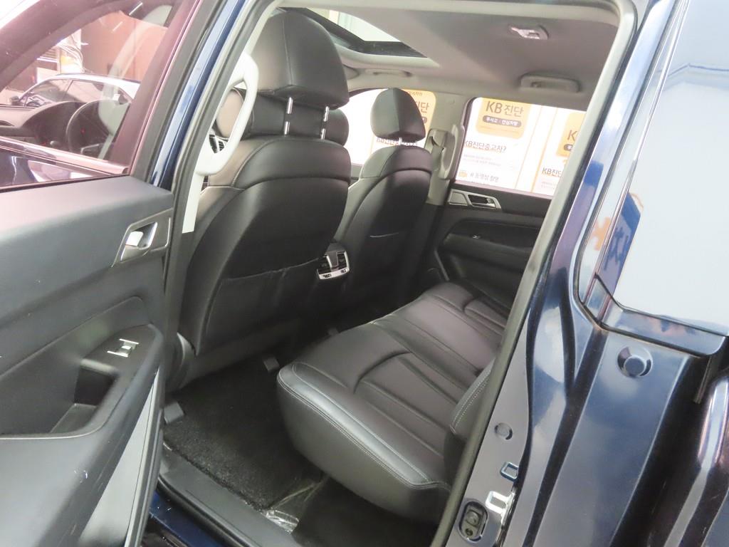Ssangyong Rexton - Vista 6