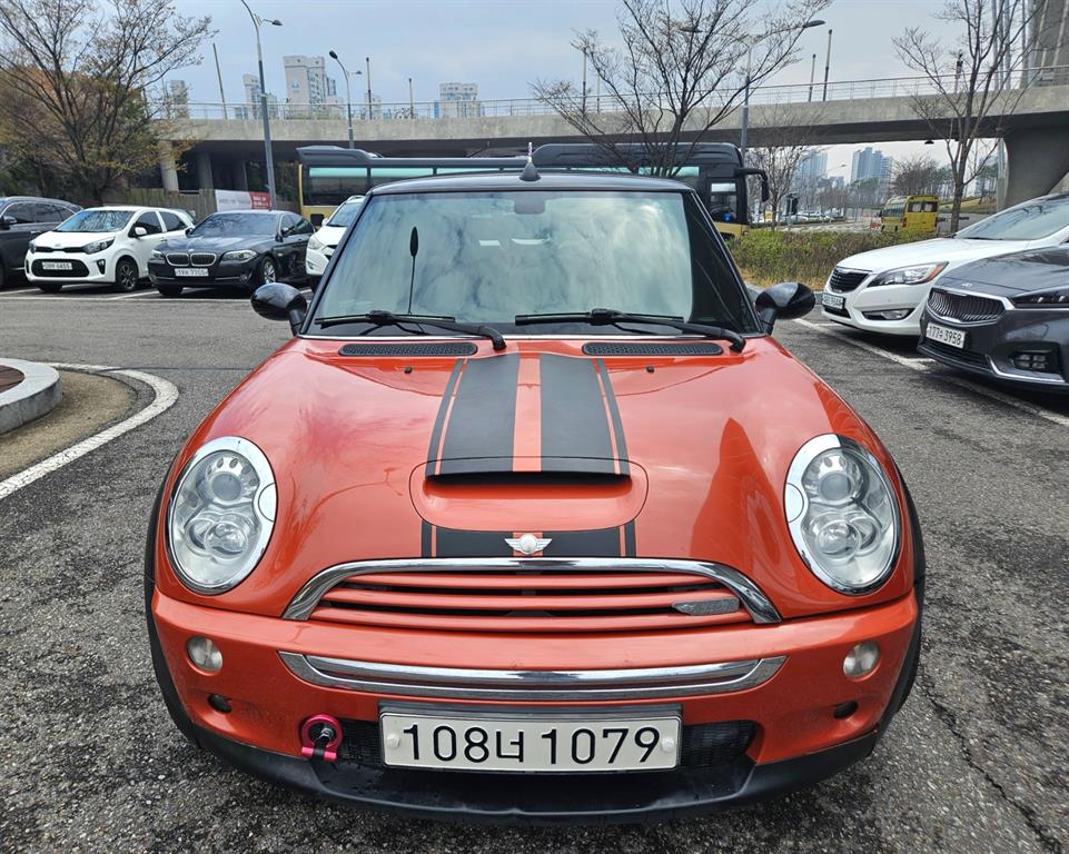 Mini Cooper Convertible - Vista 3