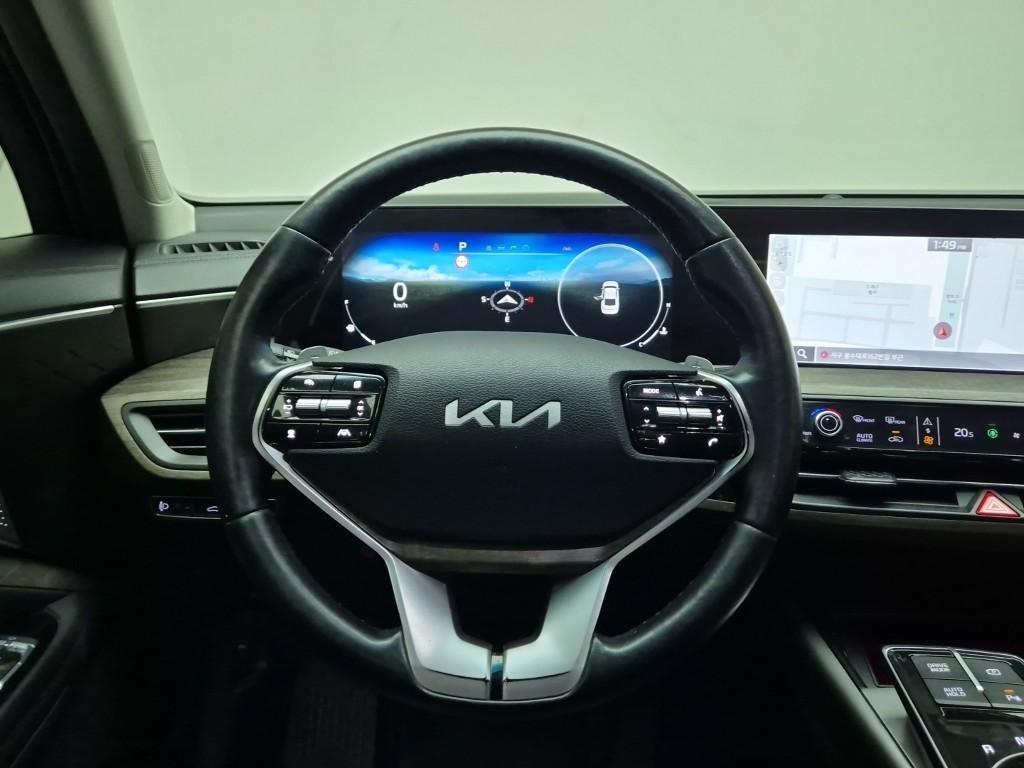 KIA K8 - Vista 7