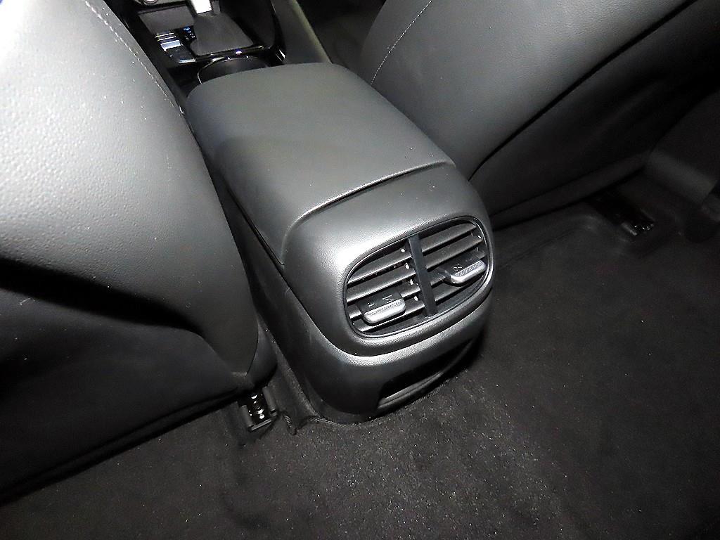 HYUNDAI Avante 2026 Blanco - Importación desde Corea - HF Imports Iquique - Foto 17