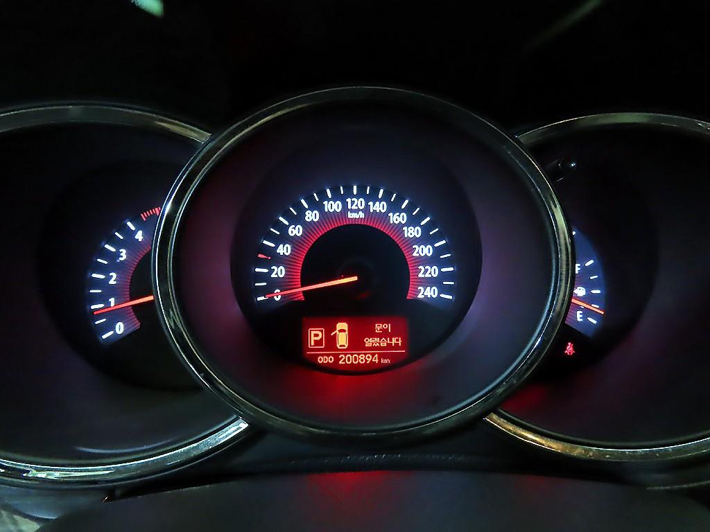 KIA Sorento - Vista 9
