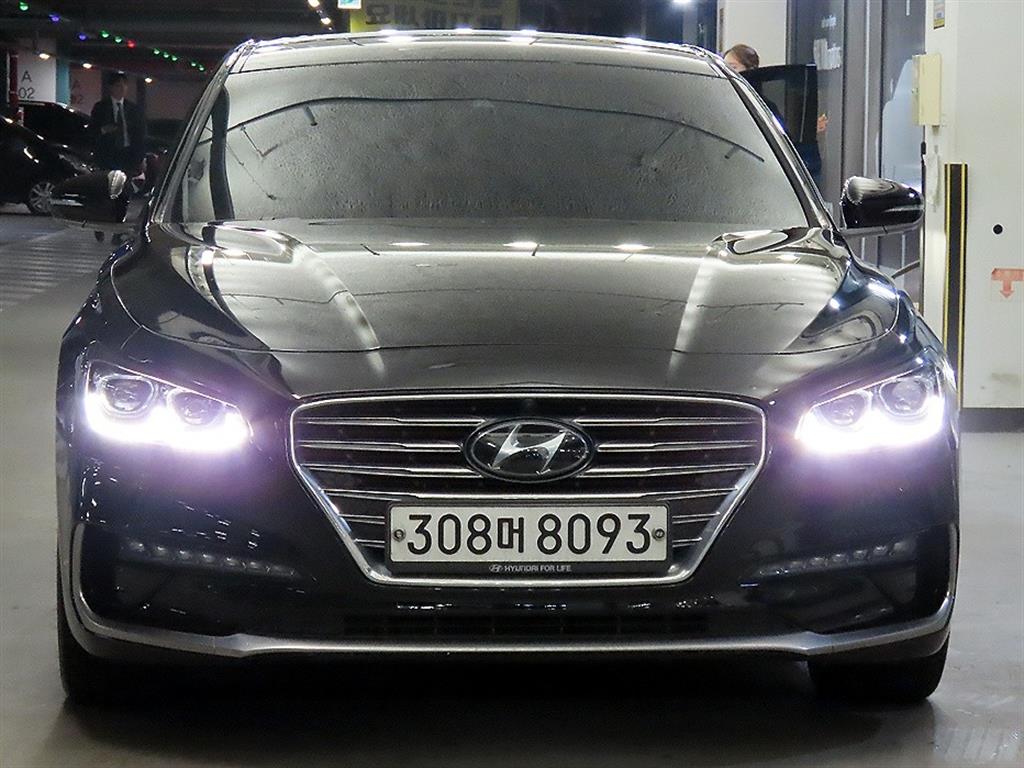 HYUNDAI Grandeur - Vista 2