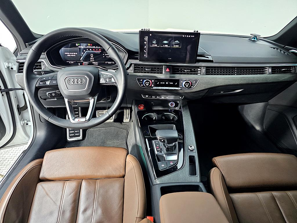 Audi A4 - Vista 5