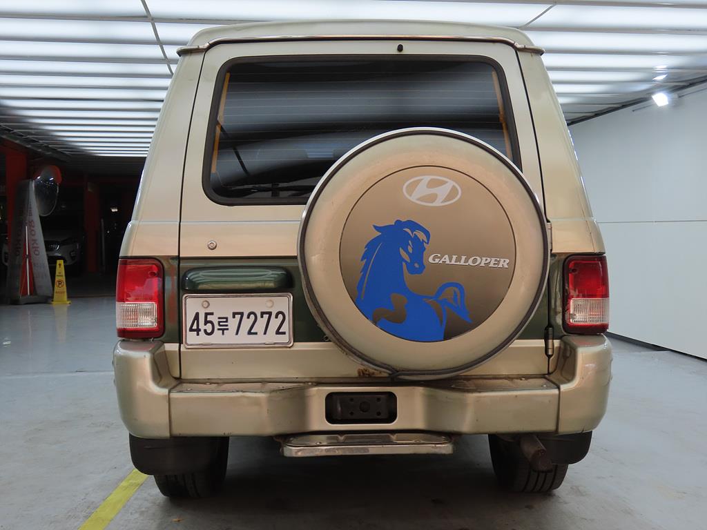 HYUNDAI Galloper - Vista 4