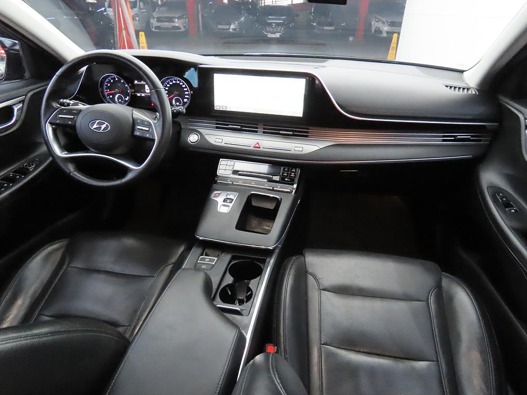 HYUNDAI Grandeur - Vista 5