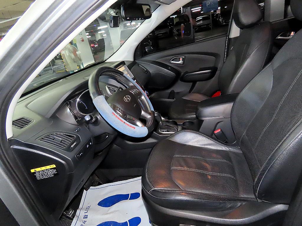 HYUNDAI Tucson - Vista 6