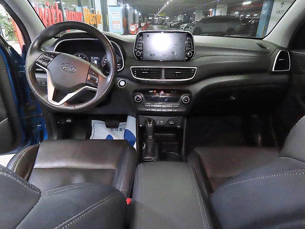 HYUNDAI Tucson - Vista 10