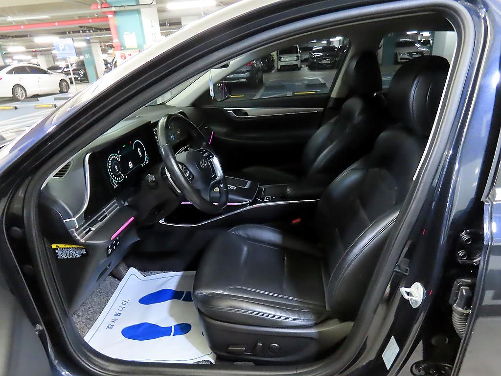 HYUNDAI Grandeur - Vista 6