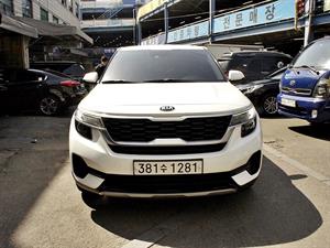 KIA Seltos - Vista 2