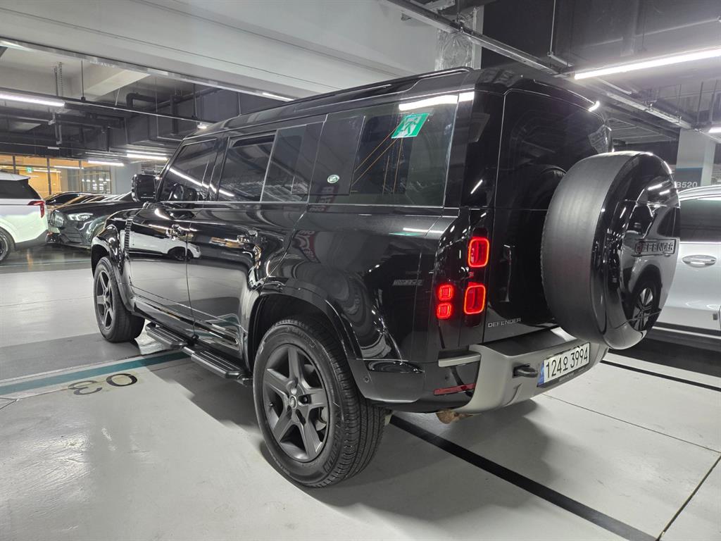 Land Rover Defender - Vista 4