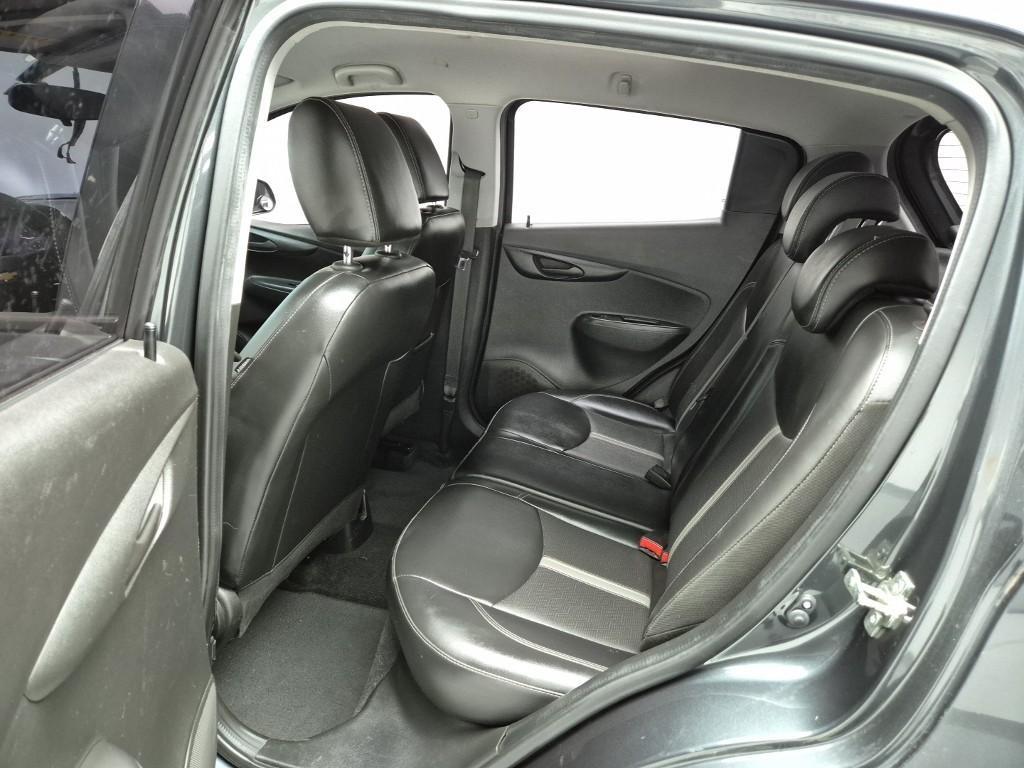 Chevrolet Spark - Vista 12