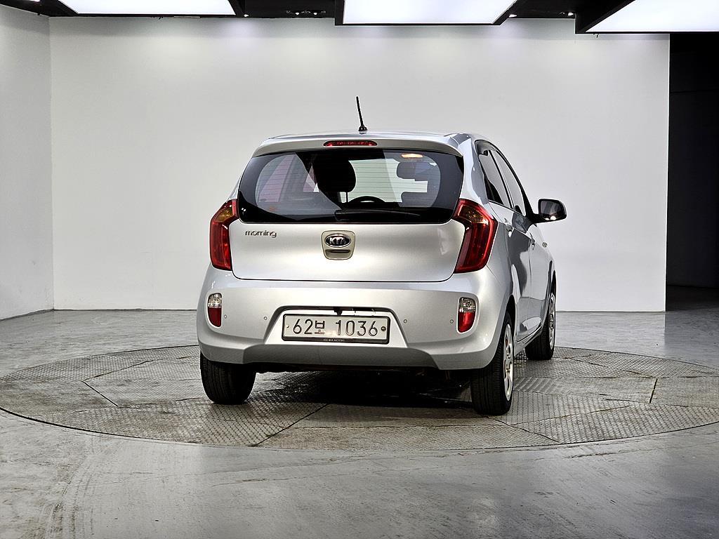 KIA Morning - Vista 3