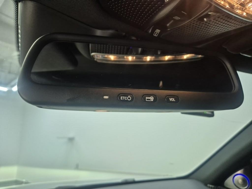Mercedes Benz S Class - Vista 6