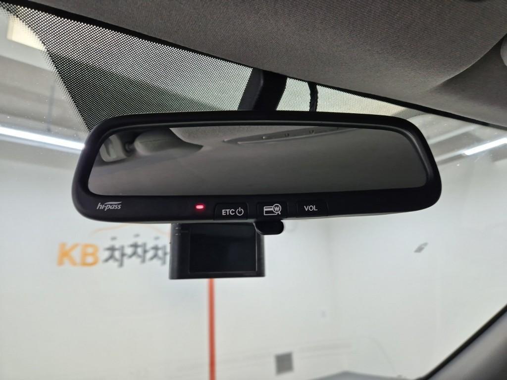 HYUNDAI Starex 2021 Gris - Importación desde Corea - HF Imports Iquique - Foto 13