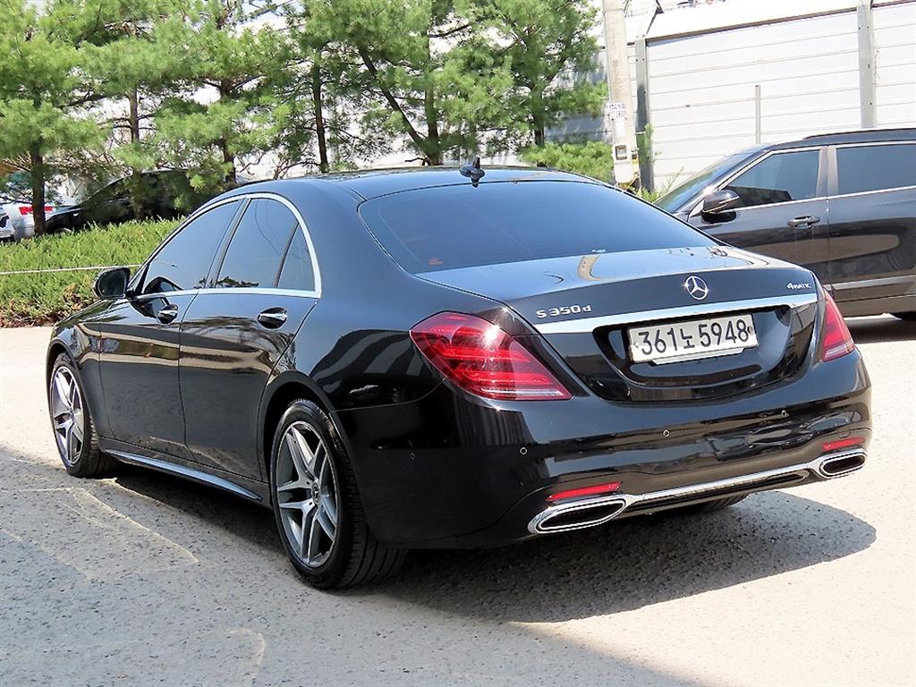 Mercedes Benz S Class - Vista 3