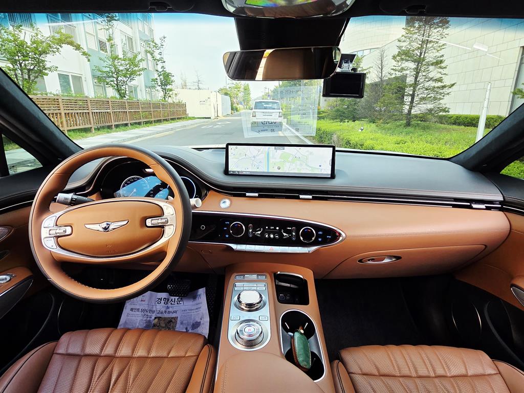 Genesis GV70 2023 Blanco - Importación desde Corea - HF Imports Iquique - Foto 13
