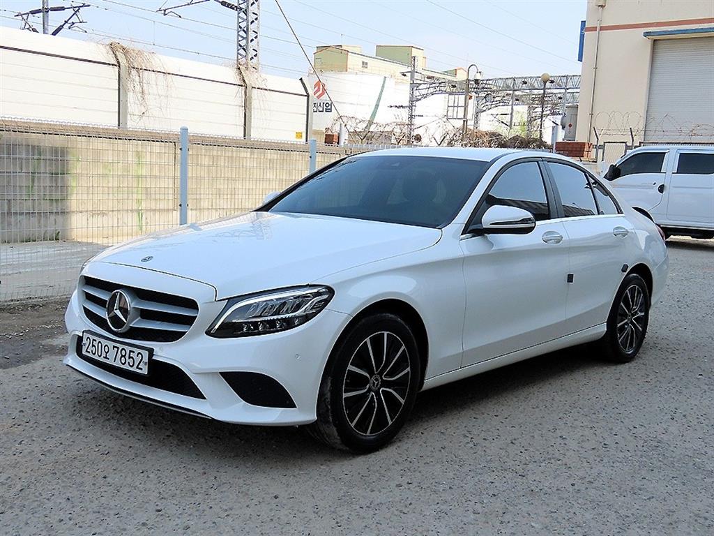 Mercedes Benz C Class - Vista 2