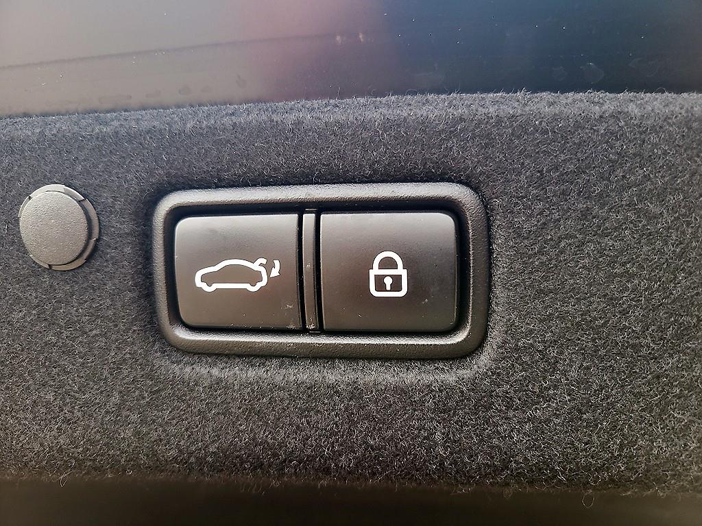 HYUNDAI Grandeur 2020 Negro - Importación desde Corea - HF Imports Iquique - Foto 17