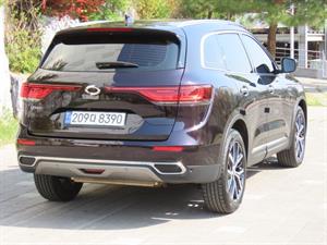 SAMSUNG QM6 - Vista 6