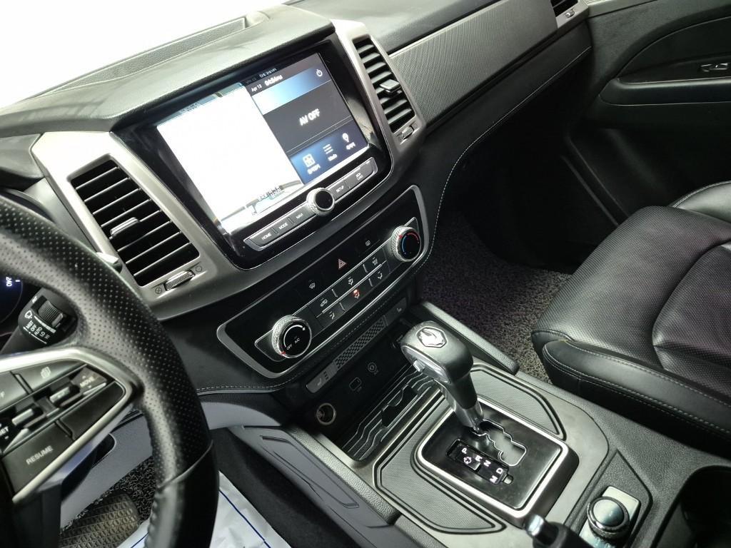 Ssangyong Rexton - Vista 10