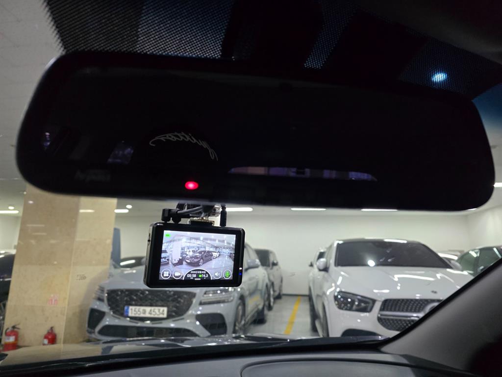 Ssangyong Tivoli - Vista 12