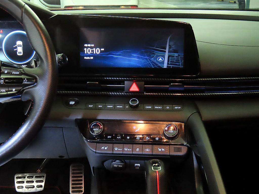 HYUNDAI Avante - Vista 11