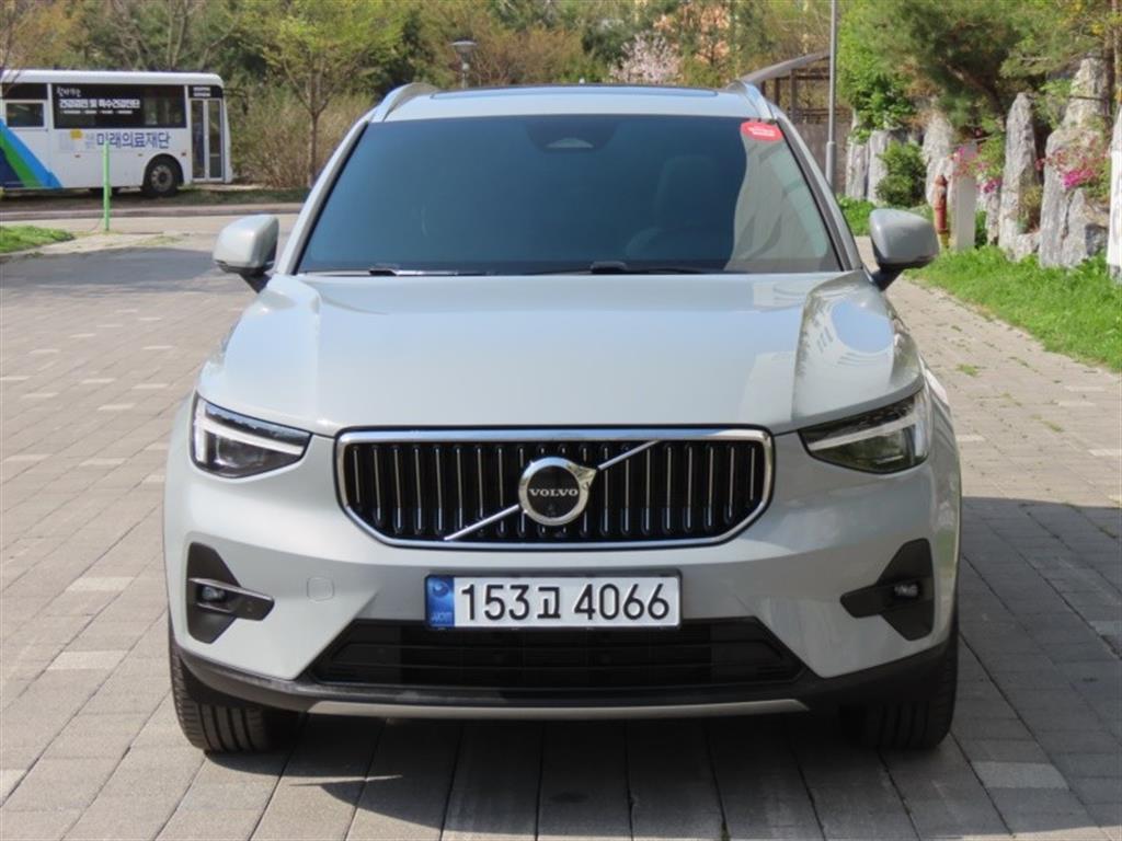 Volvo XC40 2024 - Importación desde Corea - HF Imports Iquique - Foto 1