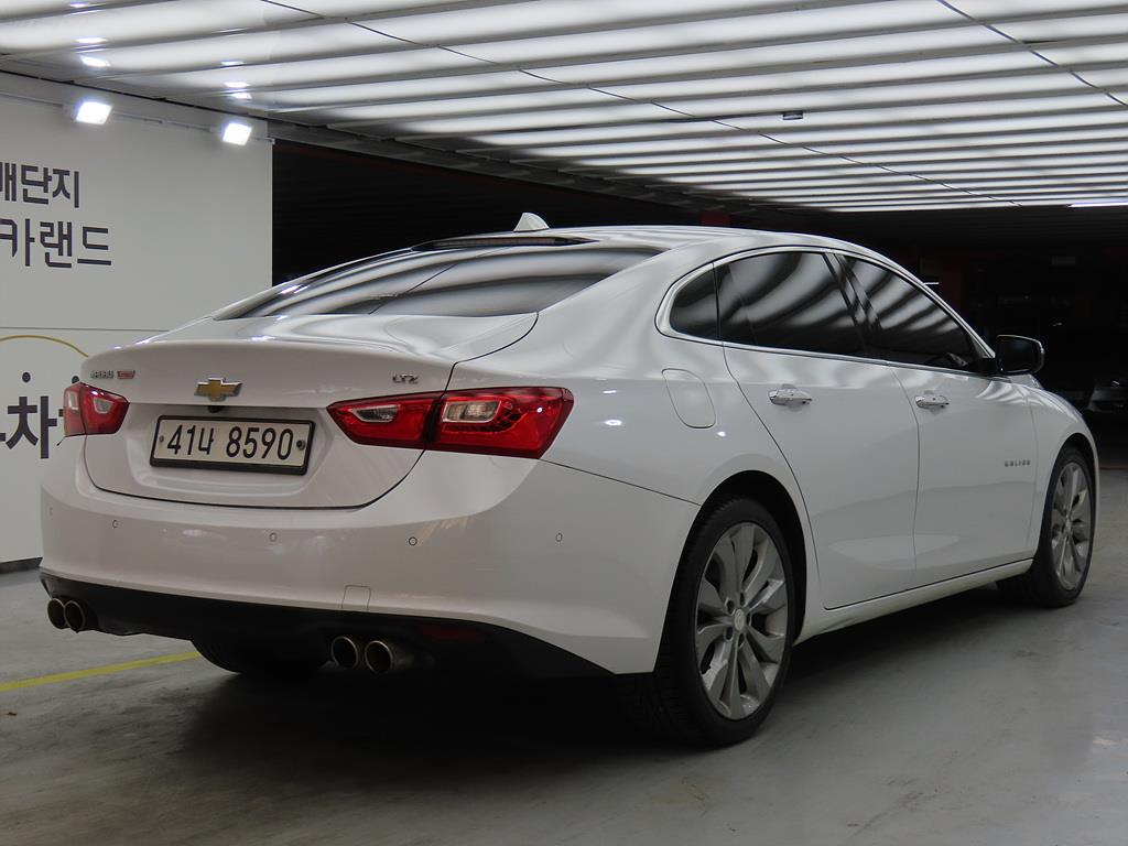 Chevrolet Malibu - Vista 4