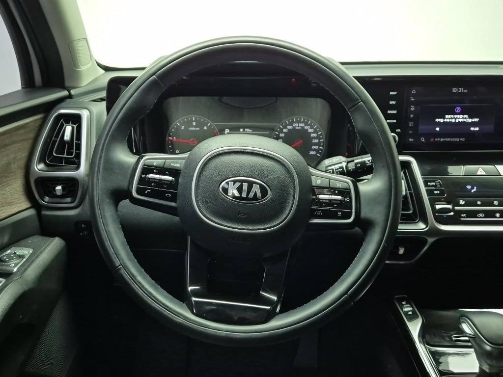 KIA Sorento - Vista 9