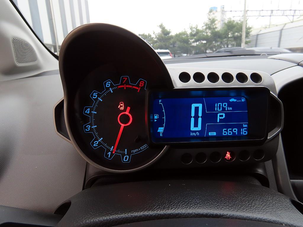 Chevrolet Abeo - Vista 9