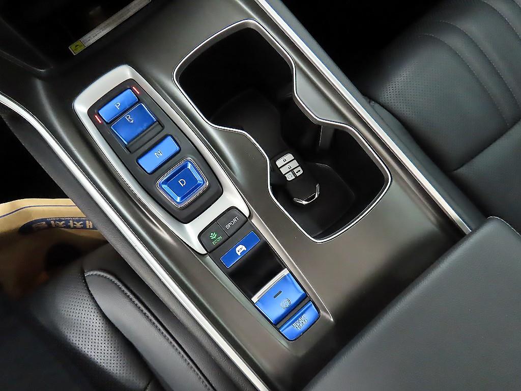 Honda Accord - Vista 10