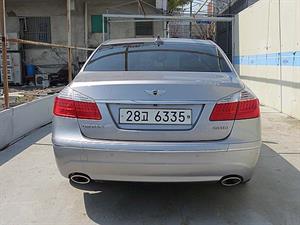 HYUNDAI Genesis - Vista 6