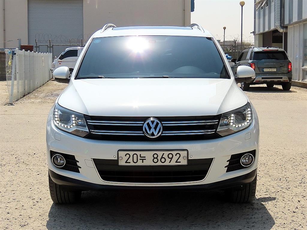 Volkswagen Tiguan 2015 Blanco - Importación desde Corea - HF Imports Iquique - Foto 1