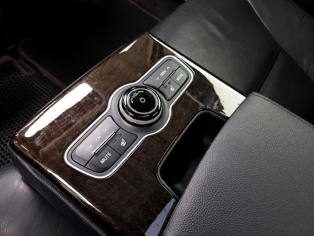 KIA K7 2013 Negro - Importación desde Corea - HF Imports Iquique - Foto 13