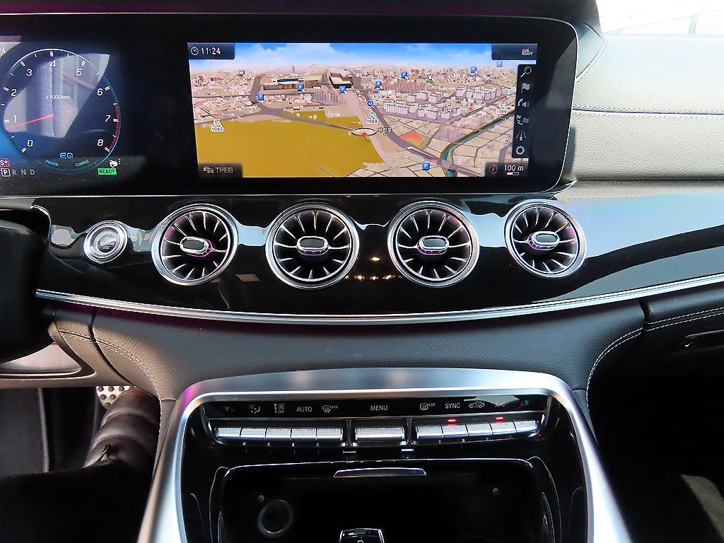 Mercedes Benz AMG GT - Vista 12