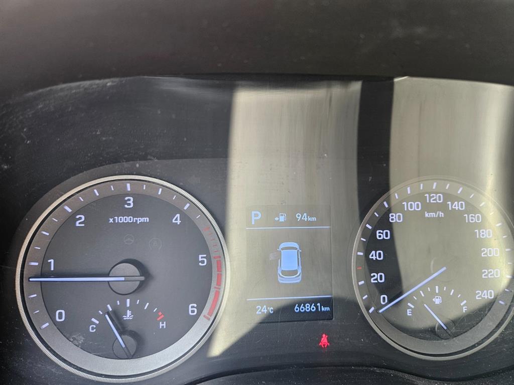 HYUNDAI Tucson - Vista 6