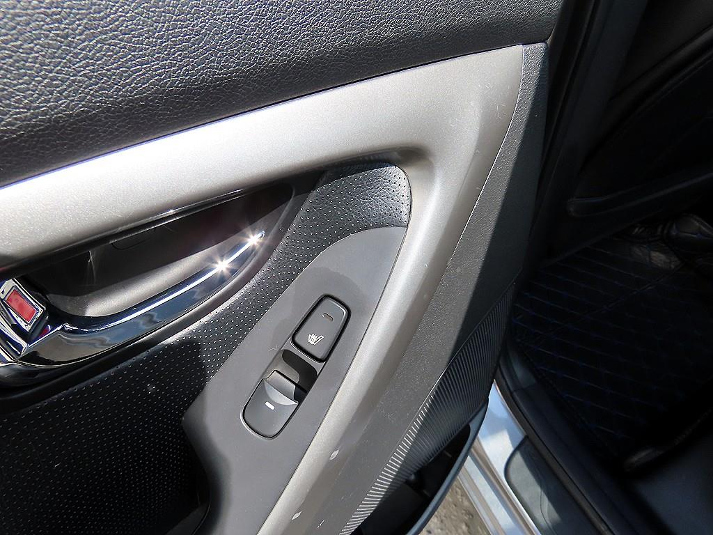 HYUNDAI Avante 2011 Gris - Importación desde Corea - HF Imports Iquique - Foto 17