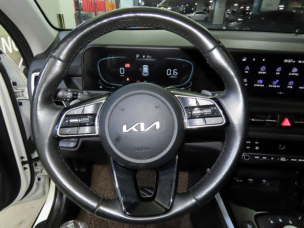 KIA Seltos - Vista 8