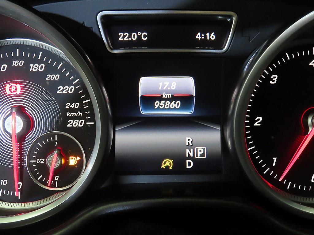 Mercedes Benz GLE Class - Vista 9